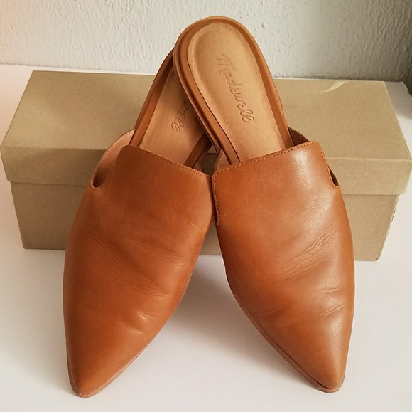 the gemma mule in leather